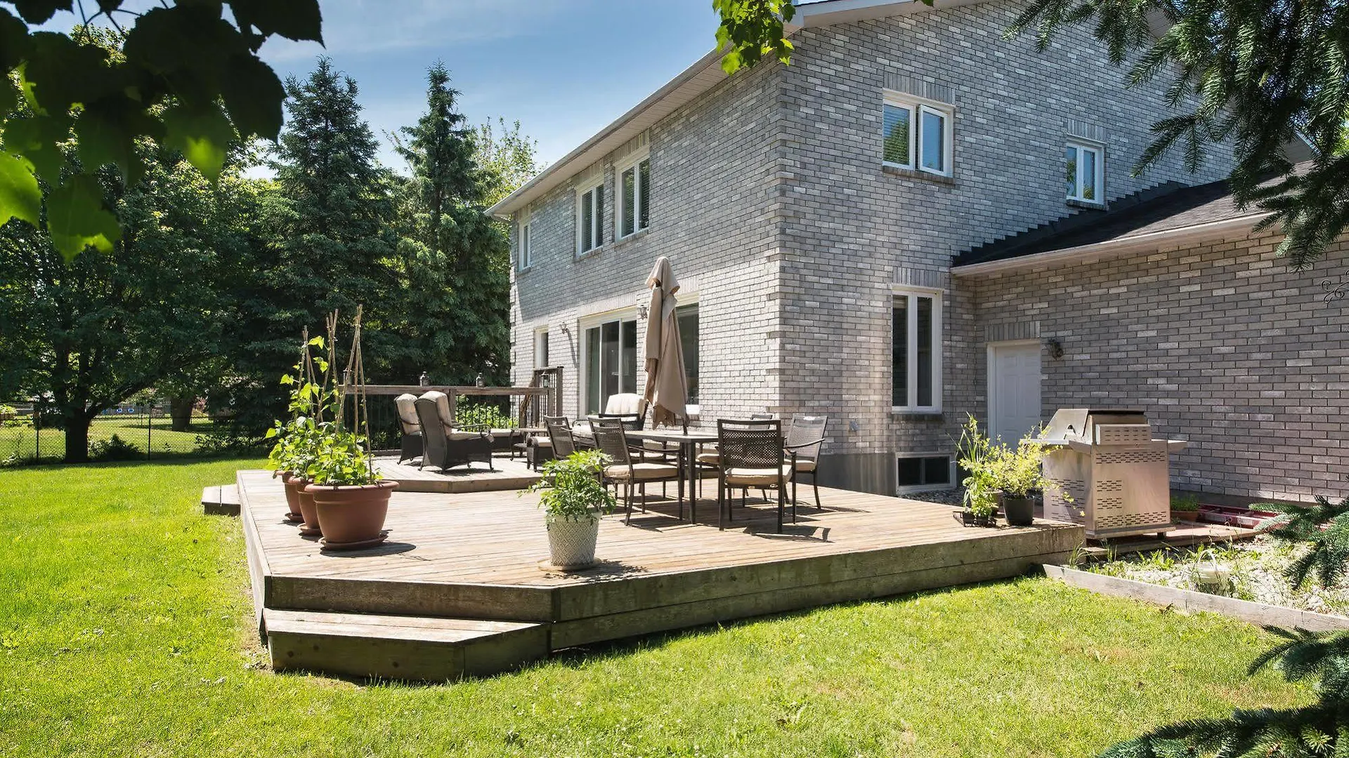 فندق High Trees Bed & Breakfast أوتاوا